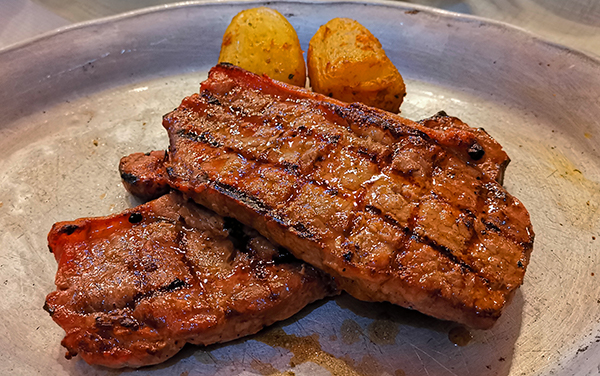 Puyaso : Restaurante el Rodeo Steak House