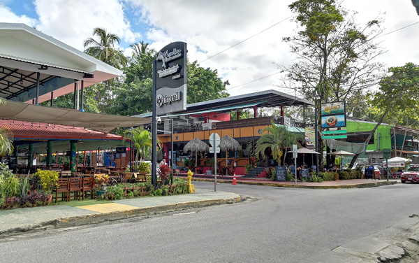 Restaurantes Manuel Antonio : Playa Manuel Antonio